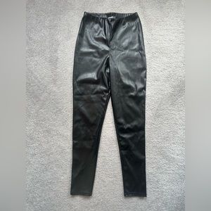 BRAND NEW - Black leather leggings
